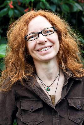 Lüthje, Stefanie